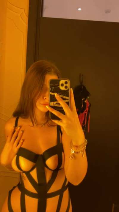 Do you like my outfit… I think we could have pretty much fun in the changing room haha