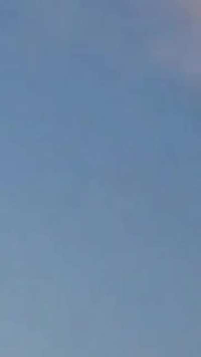 WTF IS THIS. FOUND IT WHILE DRIVI<wbr>NG!?!<wbr>?!?!?<wbr>!?! [OC]
