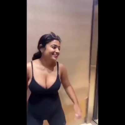 AI deepfake video featuring actress Rashmika Mandana