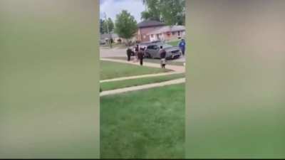Alternate angle shows Jacob Blake fighting with police and resisting arrest before the shooting