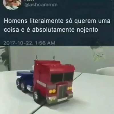 eu só queria um Optimus Prime