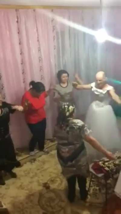 İndiyə qədər gördüyüm ən maraqlı videolardan biri