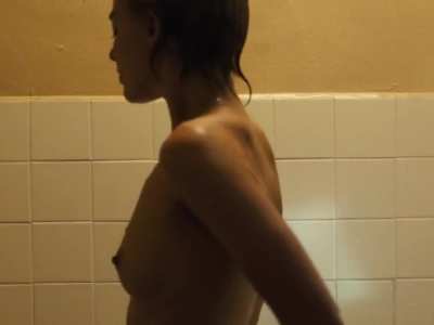 Comforting shower sex with Margot Robbie