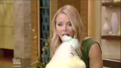 KellyRipa2