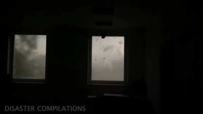 AAAAAAAAAAhhhhhhhh