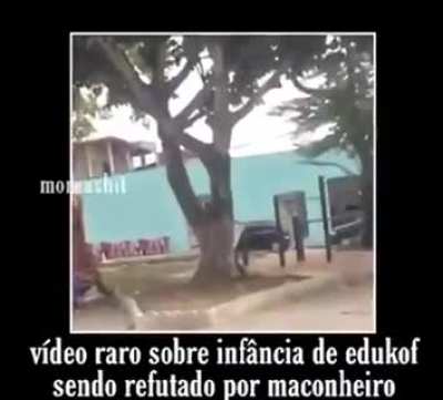 Tá fumando droga?