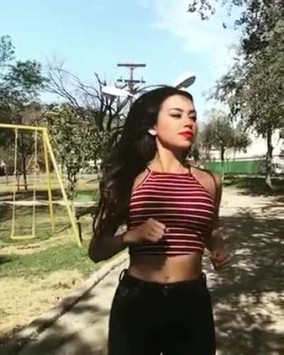 👀