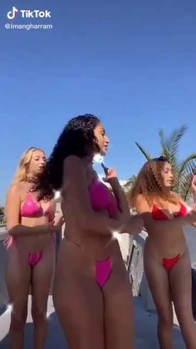 Tri-Kinis'
