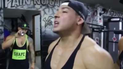 Cursed_bodybuilding