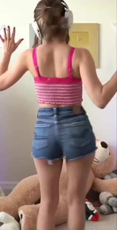😏