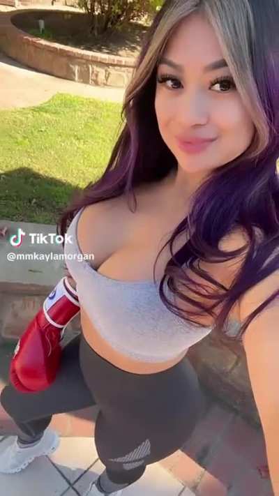 @mmkaylamorgan
