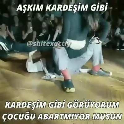 Aşkim comarmisin 😑
