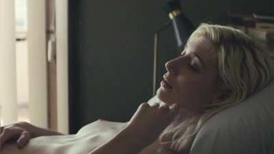 Elizabeth Debicki in 'The Burnt Orange Heresy' (2019)
