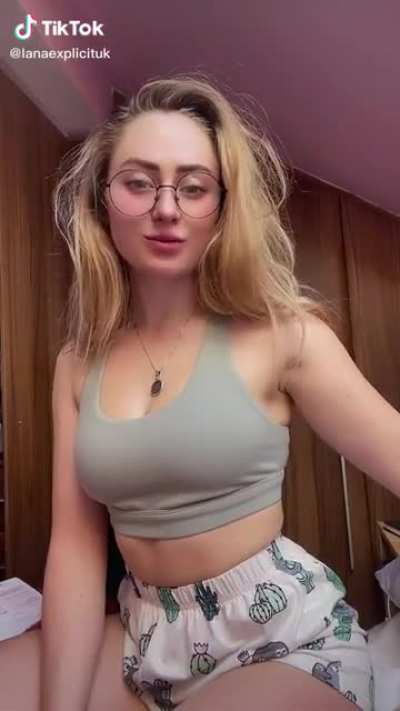 Just a simple gal