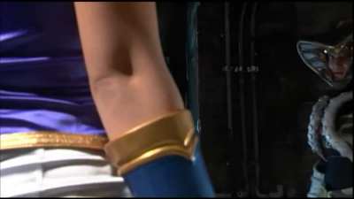 [/r/FunnyJAV] Chun-Li kicking ass