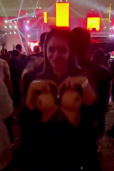 Festival flashing
