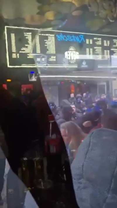 HSV Fans attack Cologne Fans without a reason
