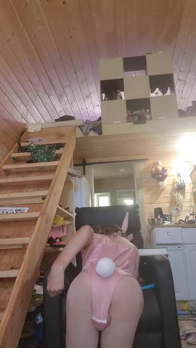If you walked in on your roomate like this how would you react?