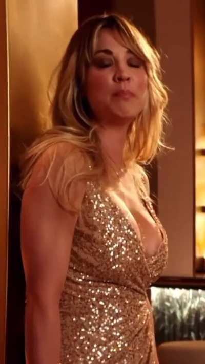 Kaley Cuoco 