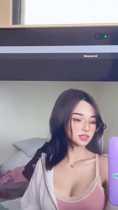 Jeila Dizon