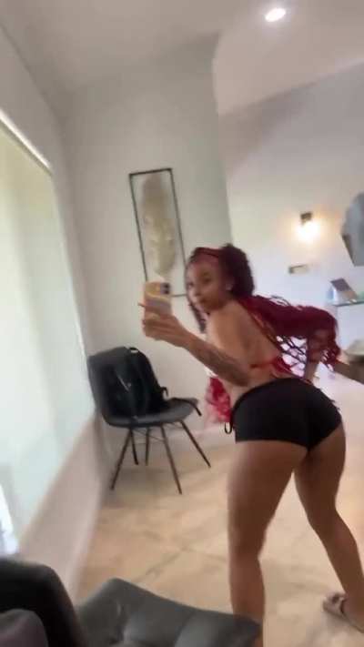 kne twerking
