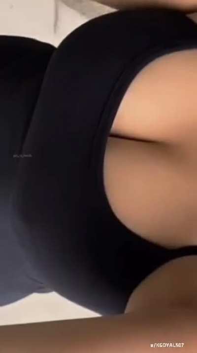 Neha Sharma🍎🤤