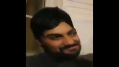 Muta sings