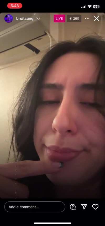 She had flashed earlier but i missed it