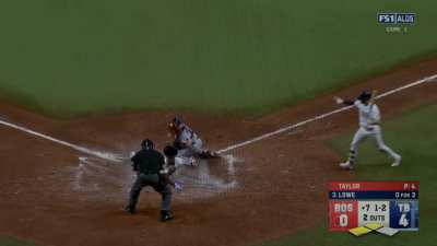 Arozarena steals home to make it 5-0!
