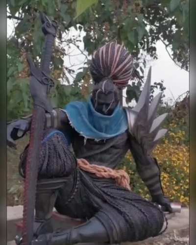 Art made with tires