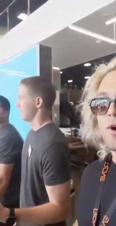 Dude gets his membership revoked out of nowhere