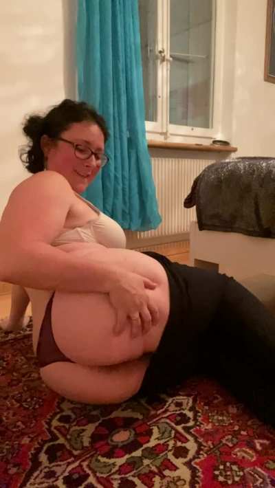 Just trying to tempt you with my ass, is it working?