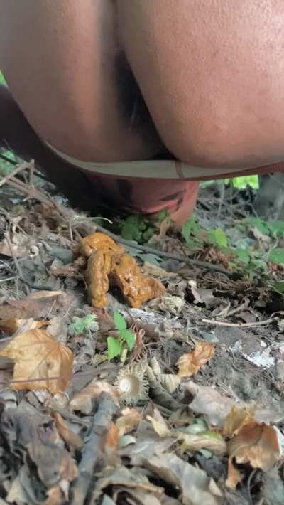 Hill pooping