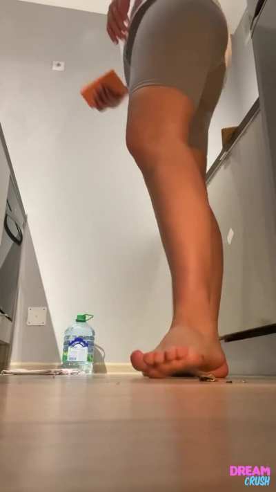 barefoot
