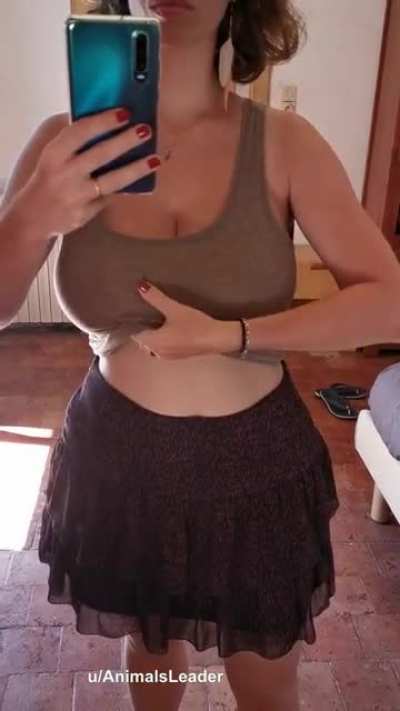 (oc) I need someone to hold the camera so that I can use both my hands on my boobs :p