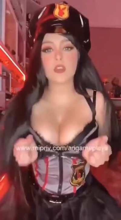 Casi caaaasi logran que se me pare, creo que sí hubiera mostrado un poco más creo que sí le ganaba a Dani