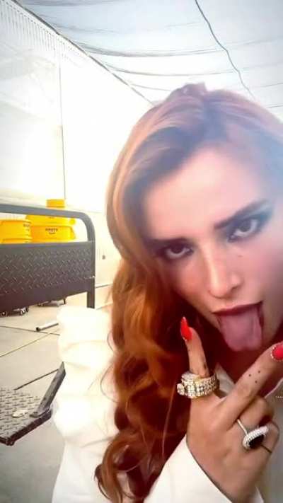 Bella Thorne
