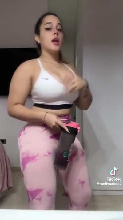 @emilynatera2