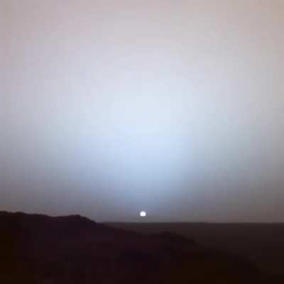 Thousands of generations waited for this: Actual rare footage of a sunset on Mars