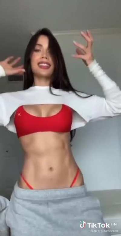 Если вы видите здесь nsfw то это не я включил!! Злой модер включил наверно :3