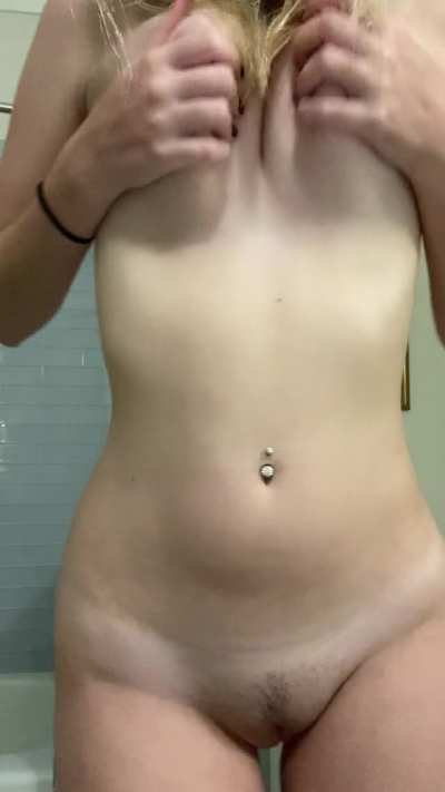 Little clip with a lot of tit