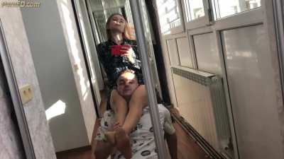 Sensual headscissor 