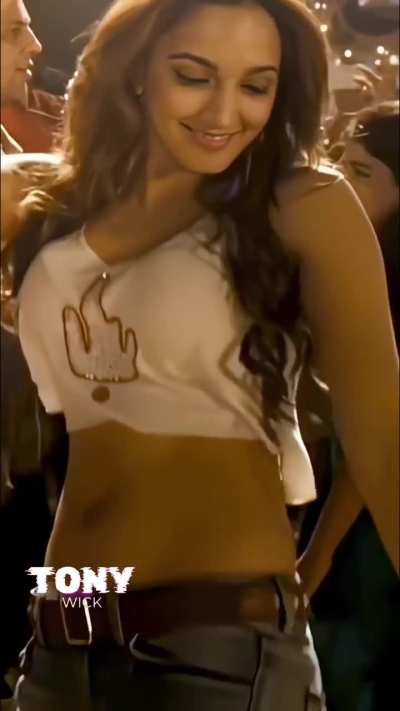 Kiara Advani 🥵