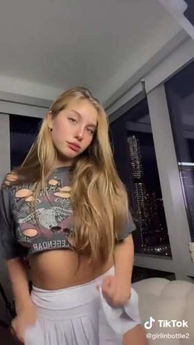 Slip Nip 🤤