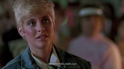 Helen Slater Knees a Man in the Balls in The Legend of Billie Jean (1985)