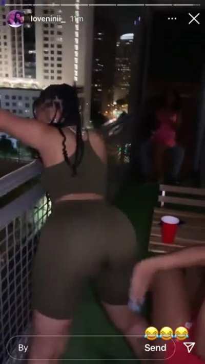 She lit lol