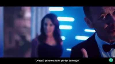 Lisa Ann ve Rocco durex türkiye reklamı kanalda sikiş bilgilendirmesi yapmışlar