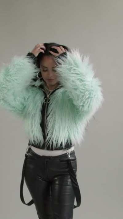 Photoshoot BTS