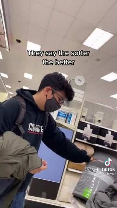 This guy has the opposite of social anxiety.