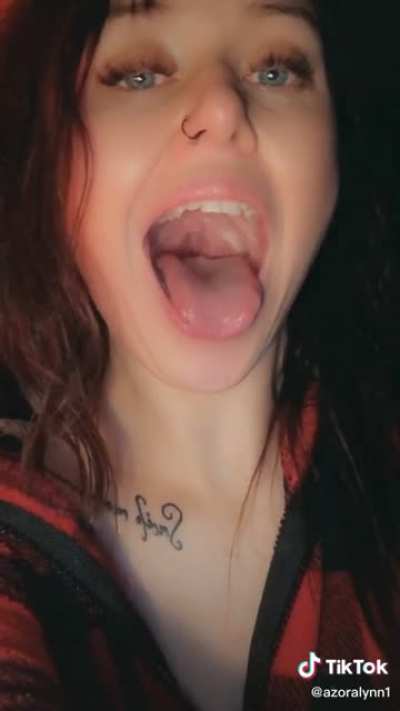 Throat kegels 😲 - cute face, ya'll thinking what I'm thinking